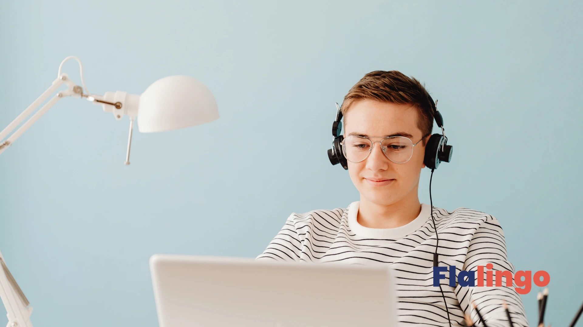 13+ Yaş Online İngilizce: Ergenlikte Dil Öğrenme
